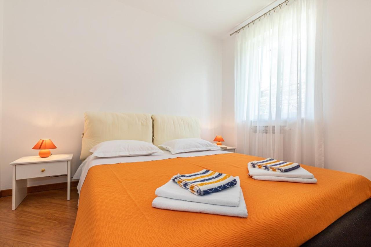 Apartments Ada Near The Sea Poreč Buitenkant foto