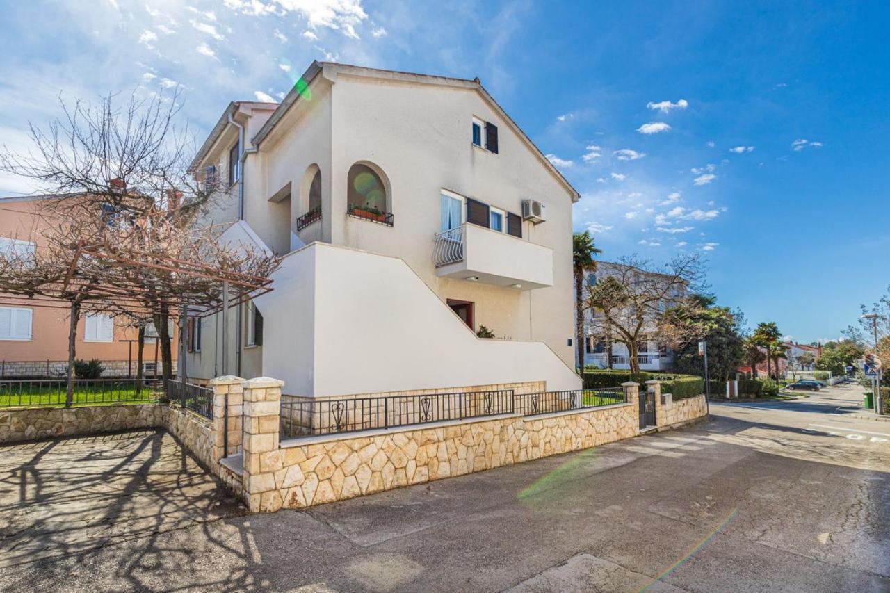 Apartments Ada Near The Sea Poreč Buitenkant foto